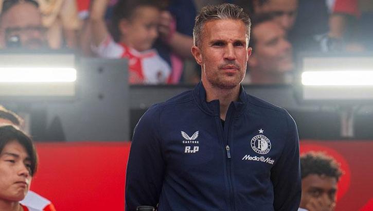 Robin van Persie on Fenerbahce: 'They have the same problem as us'