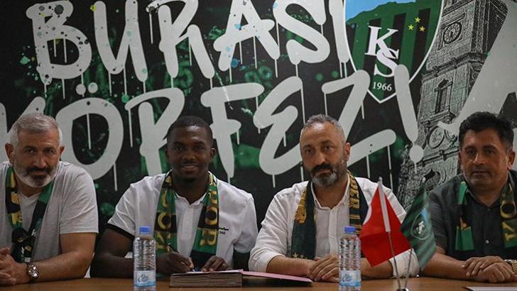 Kocaelispor, Anfernee Jamal Dijksteel'i kadrosuna kattı