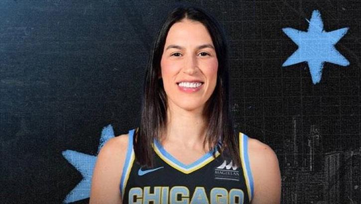 Sevgi Uzun, Chicago Sky ile anlaştı