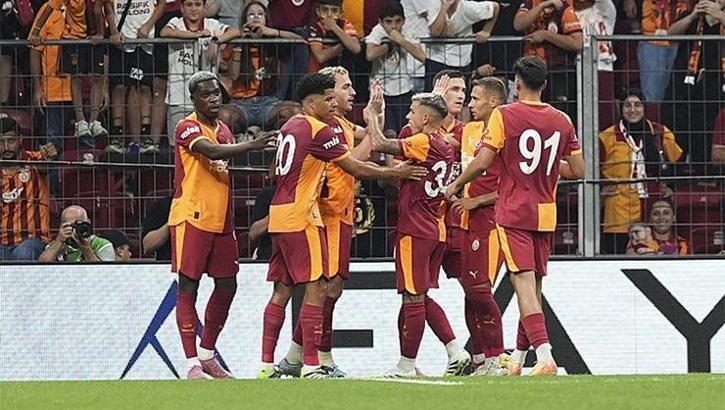 Galatasaray'da Frankowski'nin ayrılığı kesinleşti! Resmen açıkladı