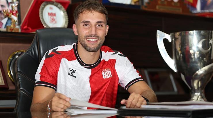 Okan Erdoğan resmen Sivasspor’da