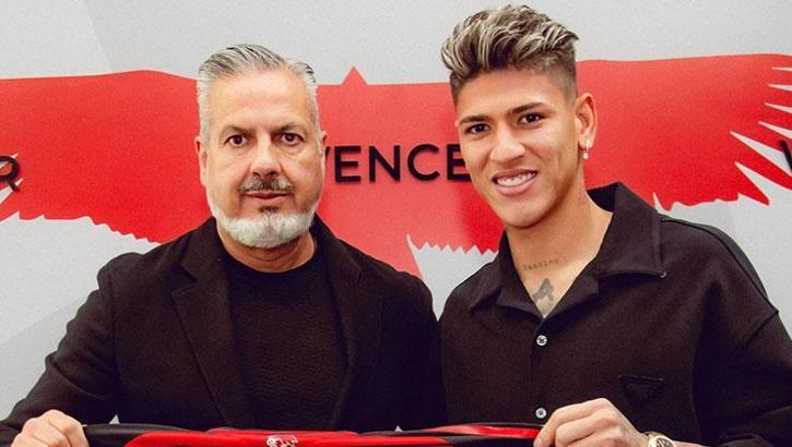 Flamengo, Jorge Carrascal'ı transfer etti