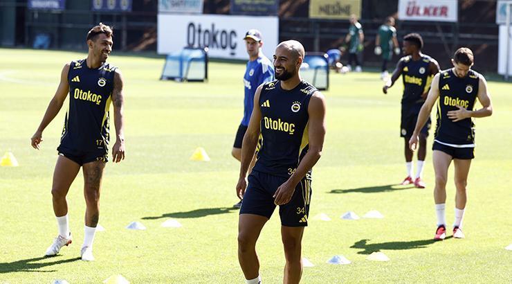 Fenerbahçe sezonu Feyenoord deplasmanında açıyor