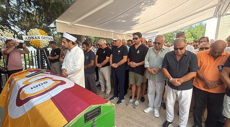 Gazeteci Ümit Aktan son yolculuğuna Bodrum'da uğurlandı