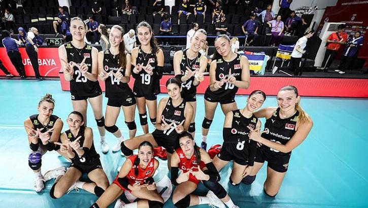 U-21 Kadın Voleybol Takımı'ndan rahat galibiyet
