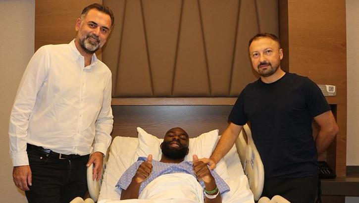 Galatasaray maçında sakatlanan Mbakata'nın son durumu açıklandı