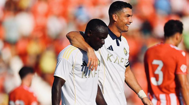 Ronaldo'nun 2 golüne rağmen Al Nassr, İspanya 2. Lig ekibi Almeria'ya kaybetti
