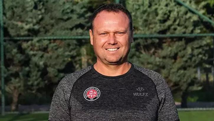 Karagümrük Teknik Direktörü Licka: Galatasaray'a zarar vermemiz gerek
