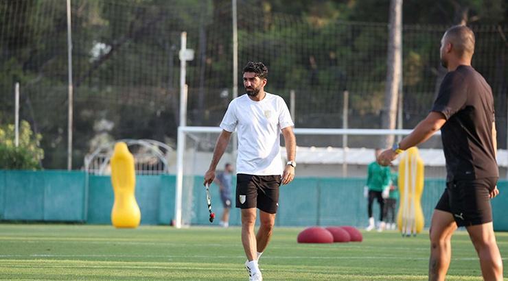Burhan Eşer'den transfer açıklaması