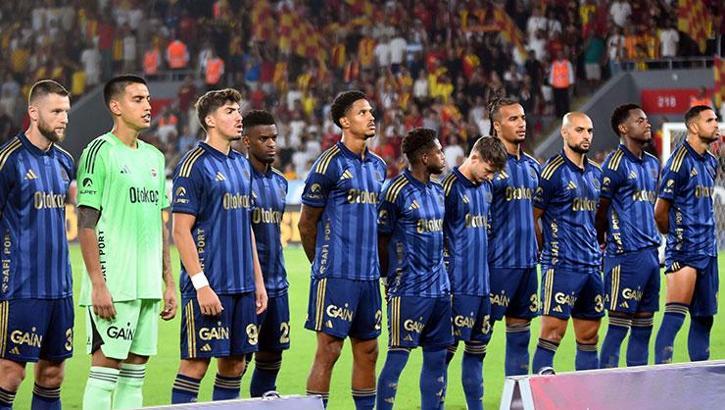 Yıldız oyuncu kırmızı kart gördü! Fenerbahçe 10 kişi kaldı