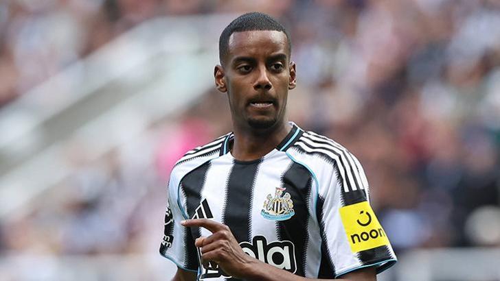 Alexander Isak'a Liverpool'dan çılgın transfer teklifi!