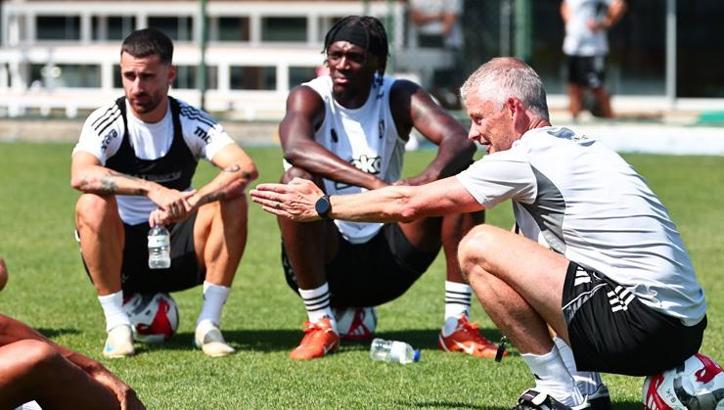 Beşiktaş'ın kamp kadrosu açıklandı