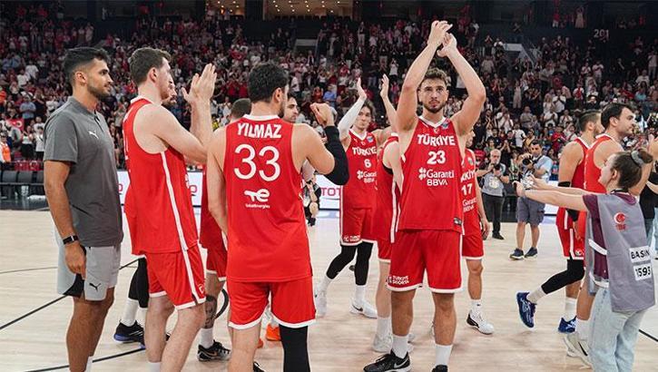 12 Dev Adam'ın EuroBasket kadrosu açıklandı