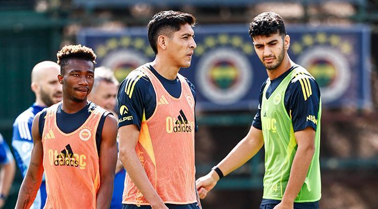 Fenerbahçe’de yeni transfer Edson Alvarez, ilk antrenmanına çıktı