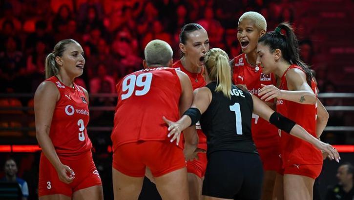 Filenin Sultanları liderlik maçında - Türkiye-Kanada voleybol maçı
