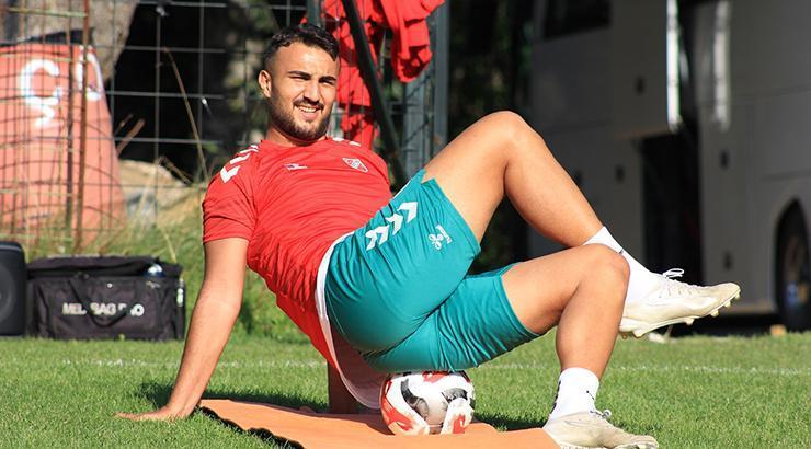 Karşıyaka Ömer Faruk'u bekliyor
