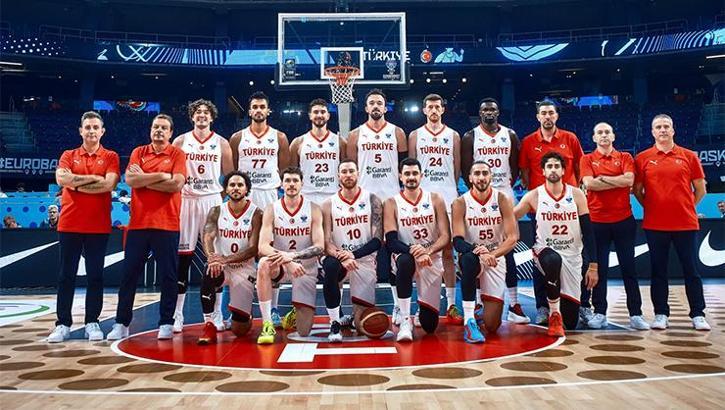 EuroBasket 2025'te ikinci zafer! 12 Dev Adam Çekya'yı da devirdi | Maç sonucu: Türkiye 92-78 Çekya