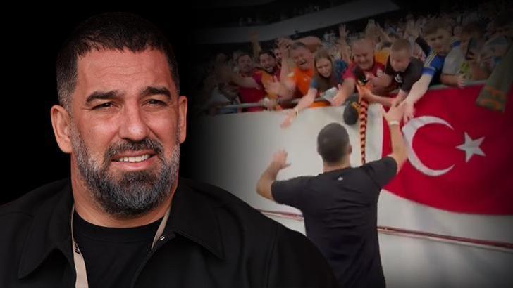 Arda Turan'a Ukrayna'da Galatasaray sürprizi! Taraftarları kırmadı, işte o anlar