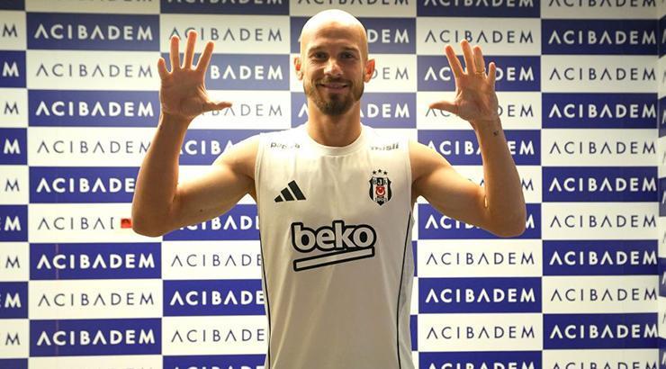Yeni transfer Cerny sağlık kontrolünden geçti