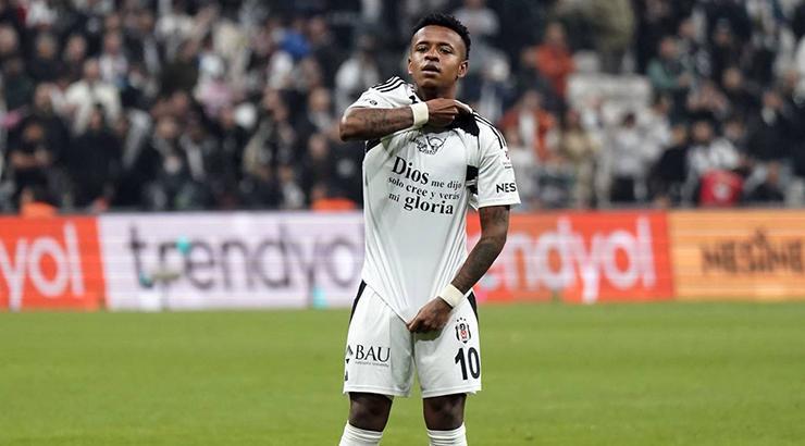 Arroyo Cruzerio'ya transfer oldu! Resmi açıklama geldi