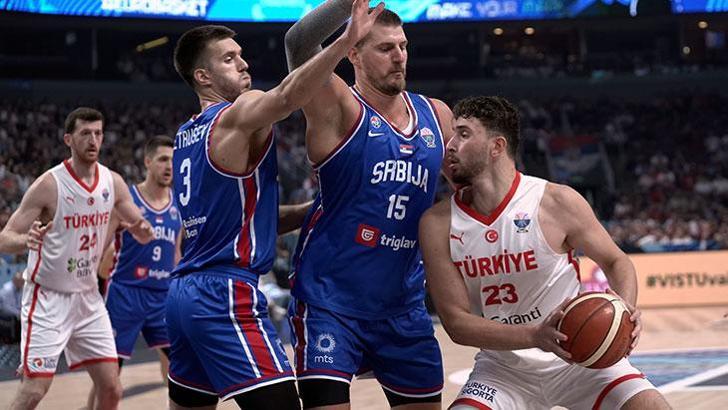 12 Dev Adam Sırbistan'ı da devirdi, 5'te 5'le gruptan lider çıktı! Türkiye - Sırbistan maç sonucu 95-90