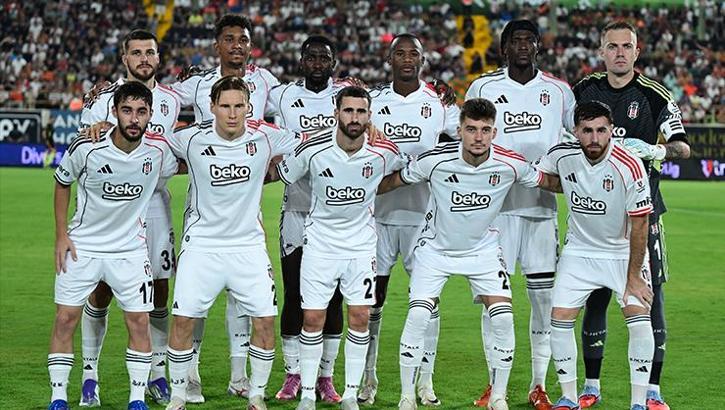 Beşiktaş'ta yaprak dökümü! Ernest Muçi'nin ardından iki ayrılık daha...