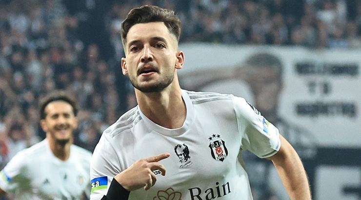 Beşiktaş'ta Tayyip Talha ile yollar ayrıldı! Sözleşme imzalamaya gitti