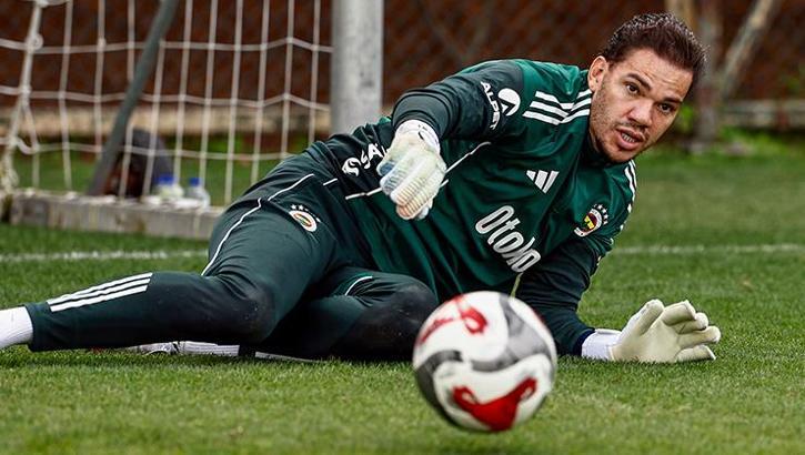 Fenerbahçe'nin yeni kalecisi Ederson, ilk idmanına çıktı!
