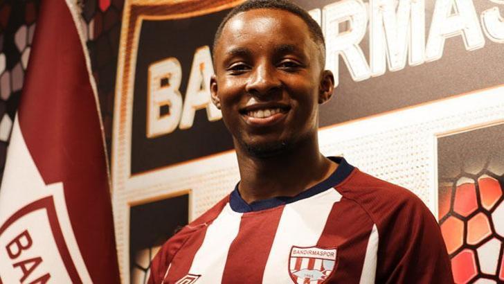 Tosin Kehinde resmen Bandırmaspor'da, Nijeryalı futbolcudan 2 yıllık imza