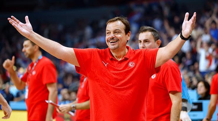 Ergin Ataman'dan Yunanistan maçı öncesi çağrı!