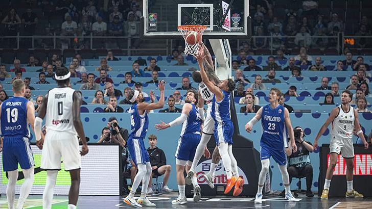 EuroBasket 2025'te ilk finalist belli oldu!