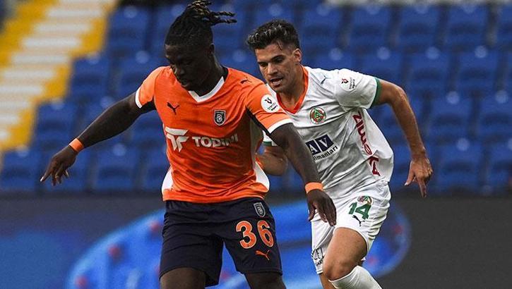 Başakşehir ve Alanyaspor maçında puanlar paylaşıldı! Başakşehir-Alanyaspor maçı sonucu: 1-1