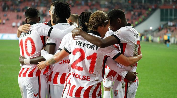 GOL DÜELLOSUNDA KAZANAN SAMSUN! (ÖZET)Samsunspor-Fatih Karagümrük maç sonucu: 3-2