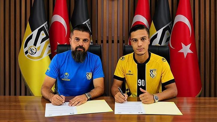 Kocasinan Şimşekspor’dan defansa takviye