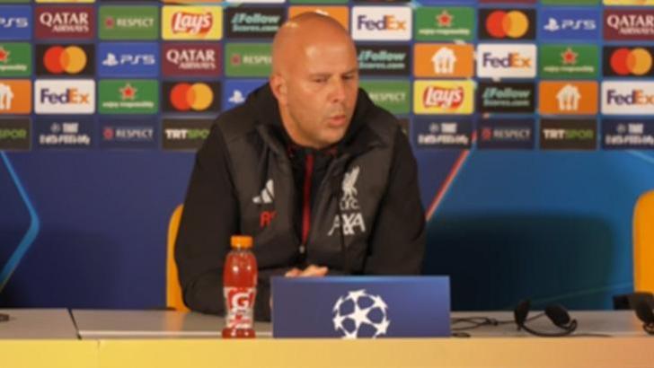 'idmanı bitiremedi' Arne Slot yıldız ismin Galatasaray - Liverpool maçında oynamayacağını açıkladı
