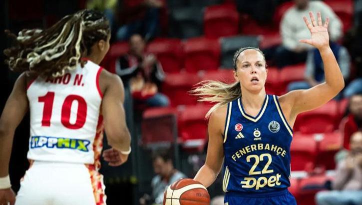 Fenerbahçe Opet deplasmanda rahat kazandı