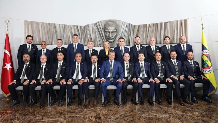 Fenerbahçe'de Futbol A.Ş'nin yönetimi değişti! Ali Koç'un istifasının ardından Sadettin Saran göreve geldi...