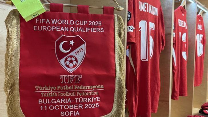 Soyunma odasında Mehter Marşı! Bizim Çocuklar Bulgaristan'a bilendi