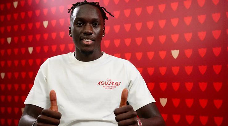 Sevilla'da Mendy sevinci