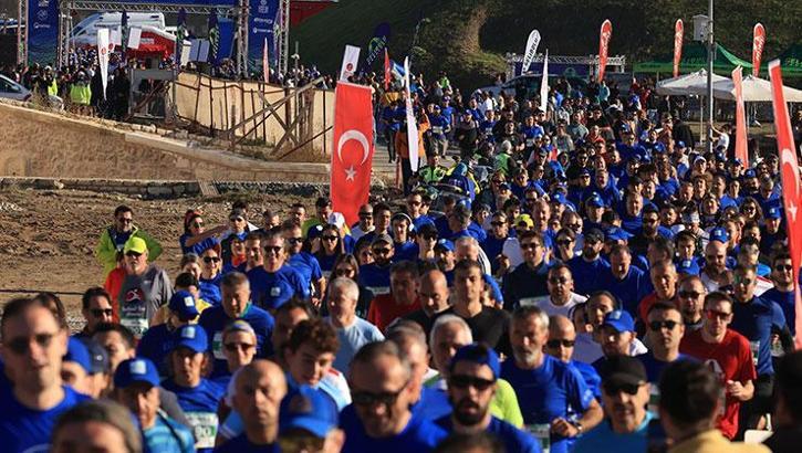 10. Uluslararası Gelibolu Maratonu'nda start verildi! 3 bin 500 sporcu katıldı