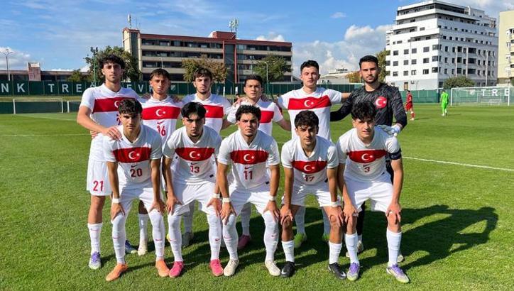 U19 Milli Takım hazırlık maçında sahadan boynu bükük ayrıldı