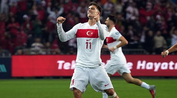 Kenan Yıldız, 2025 Akdeniz Mükemmelliyet Ödülü'ne layık görüldü
