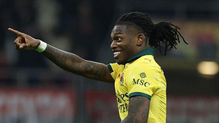Rafa Leao geri döndü, Serie A'da yeni lider Milan! Milan - Fiorentina maç sonucu 2-1