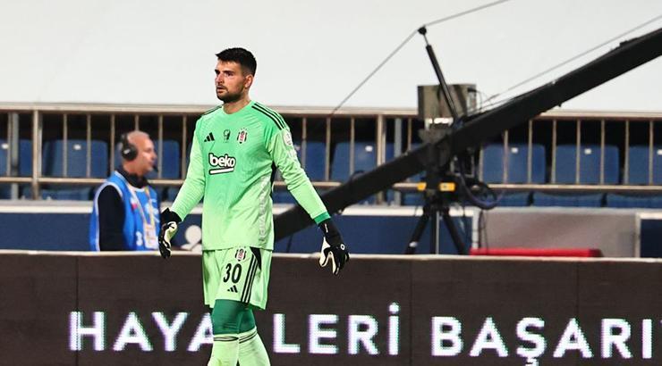 Ersin Destanoğlu derbi ile 100. maçına çıkacak