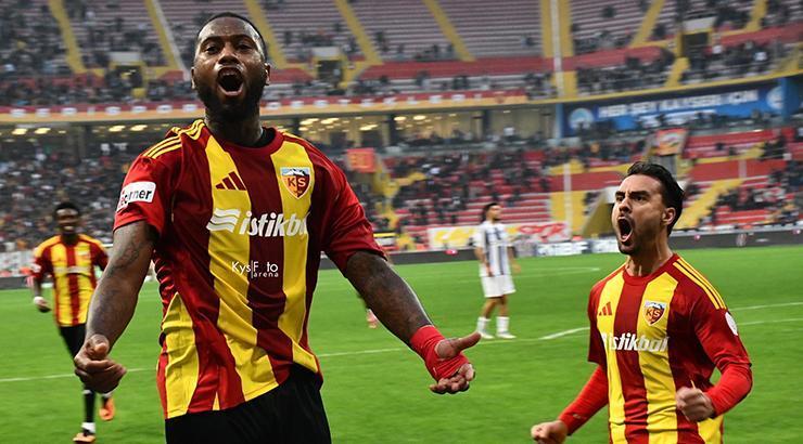Kayserispor ilk kez 3 gol attı!