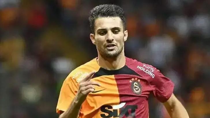 Leo Dubois retired from football