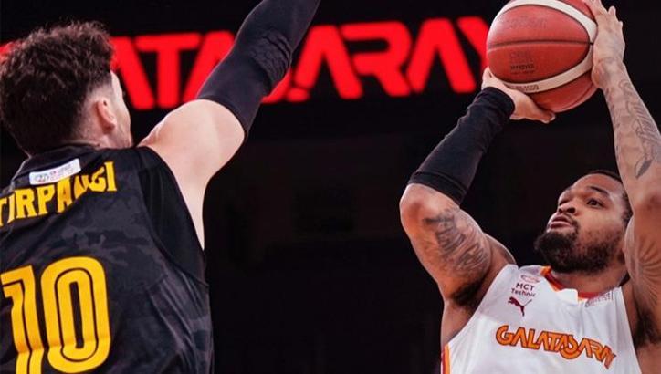 Galatasaray, sahasında Mersin Spor'u devirdi