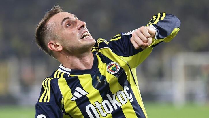 Fenerbahçe narrowed the gap with Galatasaray to 1 point