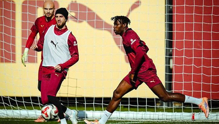 Galatasaray hazırlıklara devam etti