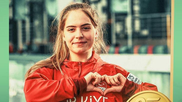 Milli eskrimci Alara Atmaca'dan altın madalya! Flörede tarih yazdı...